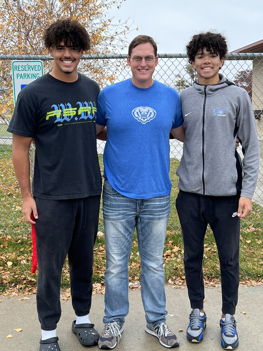 Enjoyed talking to Hamilton Southeastern HC Mike Kelly who is doing a great job at Southeastern developing several future college players like Styles Prescod and Donovan Hamilton. One of the top programs in Indiana.