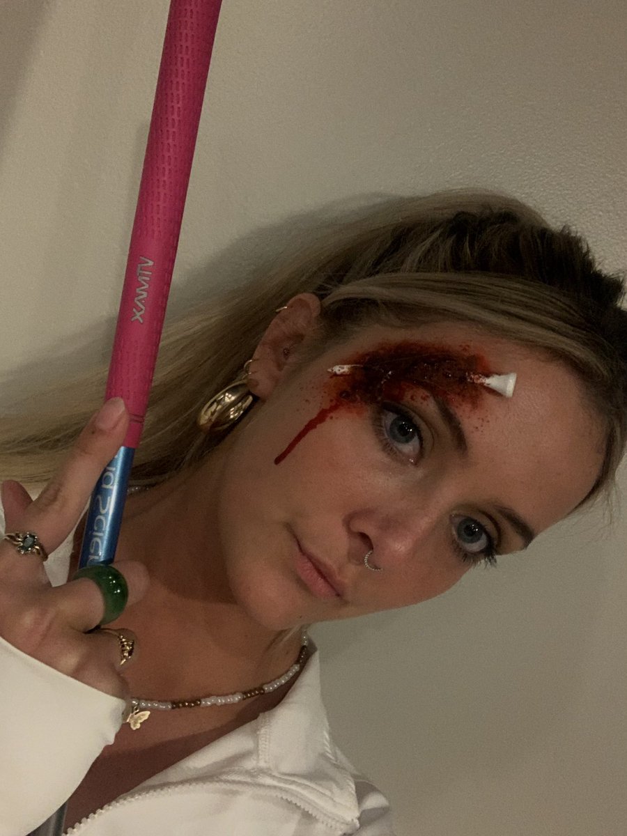 JaadeHatcher's tweet image. Accident prone Golf Pro