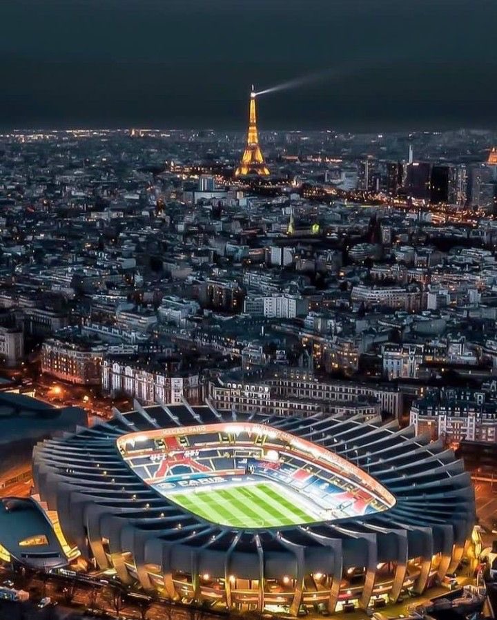 🤩 Le Parc des Princes est incontestablement le plus beau stade d’Europe.