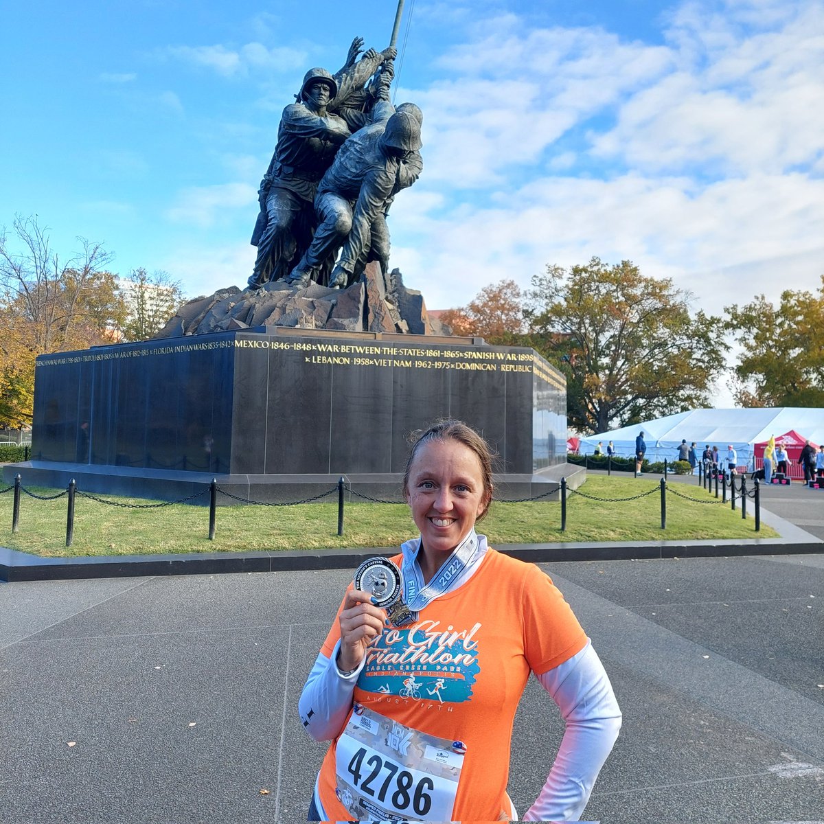 #NewProfilePic #runwiththemarines @Marine_Marathon #10k
Had an amazing race. 10/10 Would definitely run again. #runchat #bibchat #runnersoftwitter #womensrunningcommunity