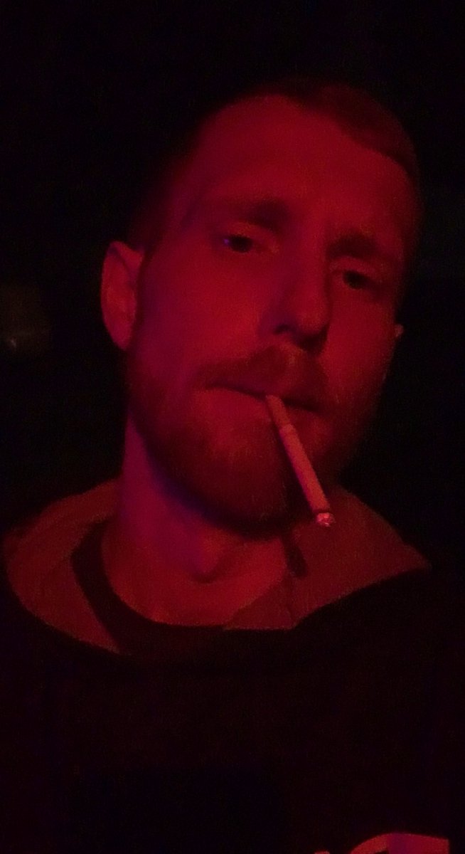 Austin_Gr's tweet photo. Gotta get up. You really have to get it now. 
Last night vibes making it in at 4 am. Was I at the club or downtown was I with  the “ friends” ? No, I was out bettering myself making money and not letting any obstacle stop me. I can’t change I’m stuck in my ways I’m never losing $ https://t.co/g85j5Rp5J3