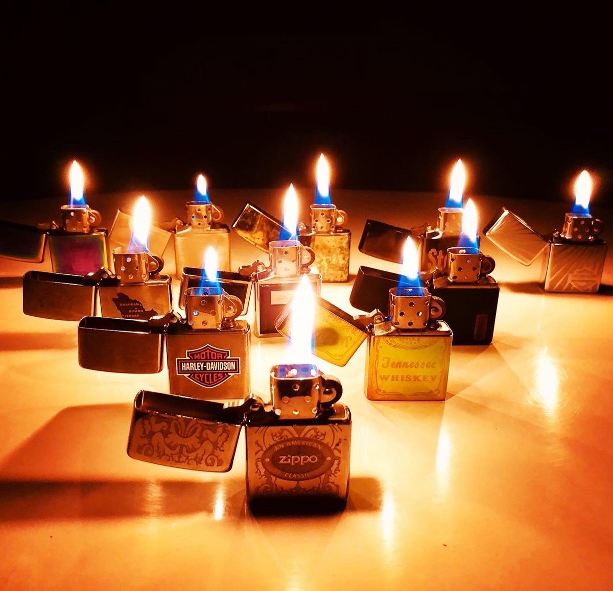 supermuj's tweet photo. #zippos The name in flame #collectables #myzippocollection https://t.co/Ey659bFPjP