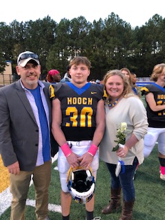 Jacob_Rabun's tweet photo. Thank you Chattahoochee High School Football for putting together a great Senior Day. Special Thanks to Coach Malone for everything you continue to teach us.
@HoochFootball @CoachMaloneFB https://t.co/sv6qkihT79
