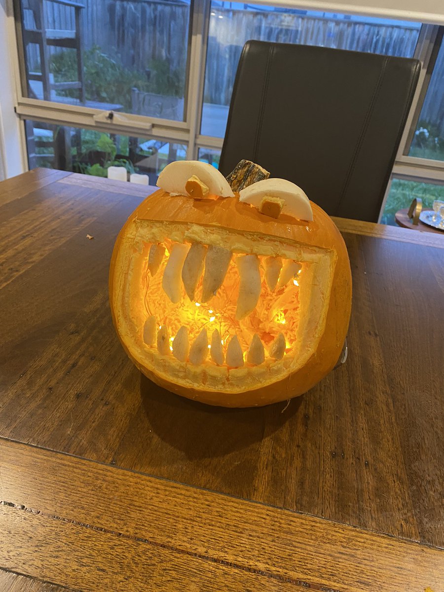 Lynne Telfer tweet media