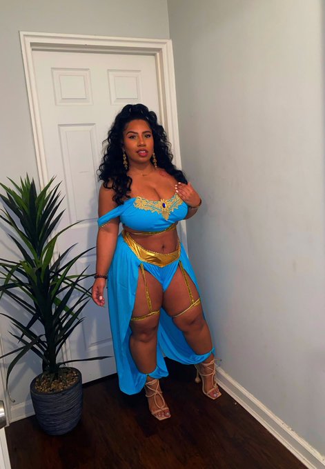 Ready for my magic carpet ride 💫🥰 https://t.co/sjXZ6wz6ZS