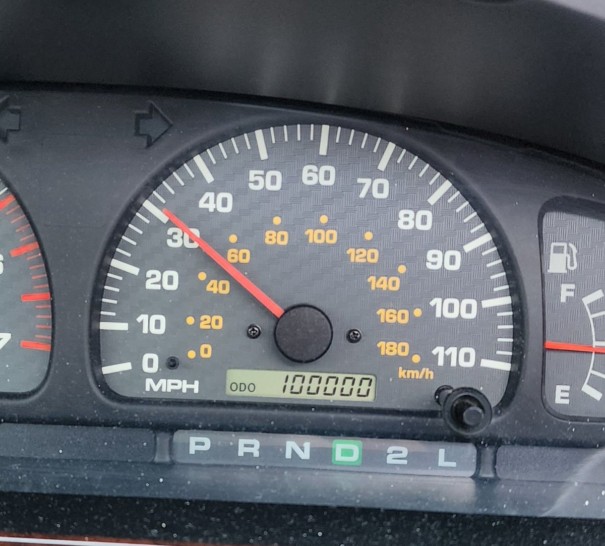 smithcoreyd1's tweet photo. Driving around with my sis.. her car turned 100,000 miles today..
She said "I bet she hits another 100,000 miles"
I responded "it's possible,  but she might not make it another 21 years.."

*her car is a 2001 Toyota 4- Runner.. 

FINALLY hit that 100k mark 💪🏻 https://t.co/OJEdEoDPYV