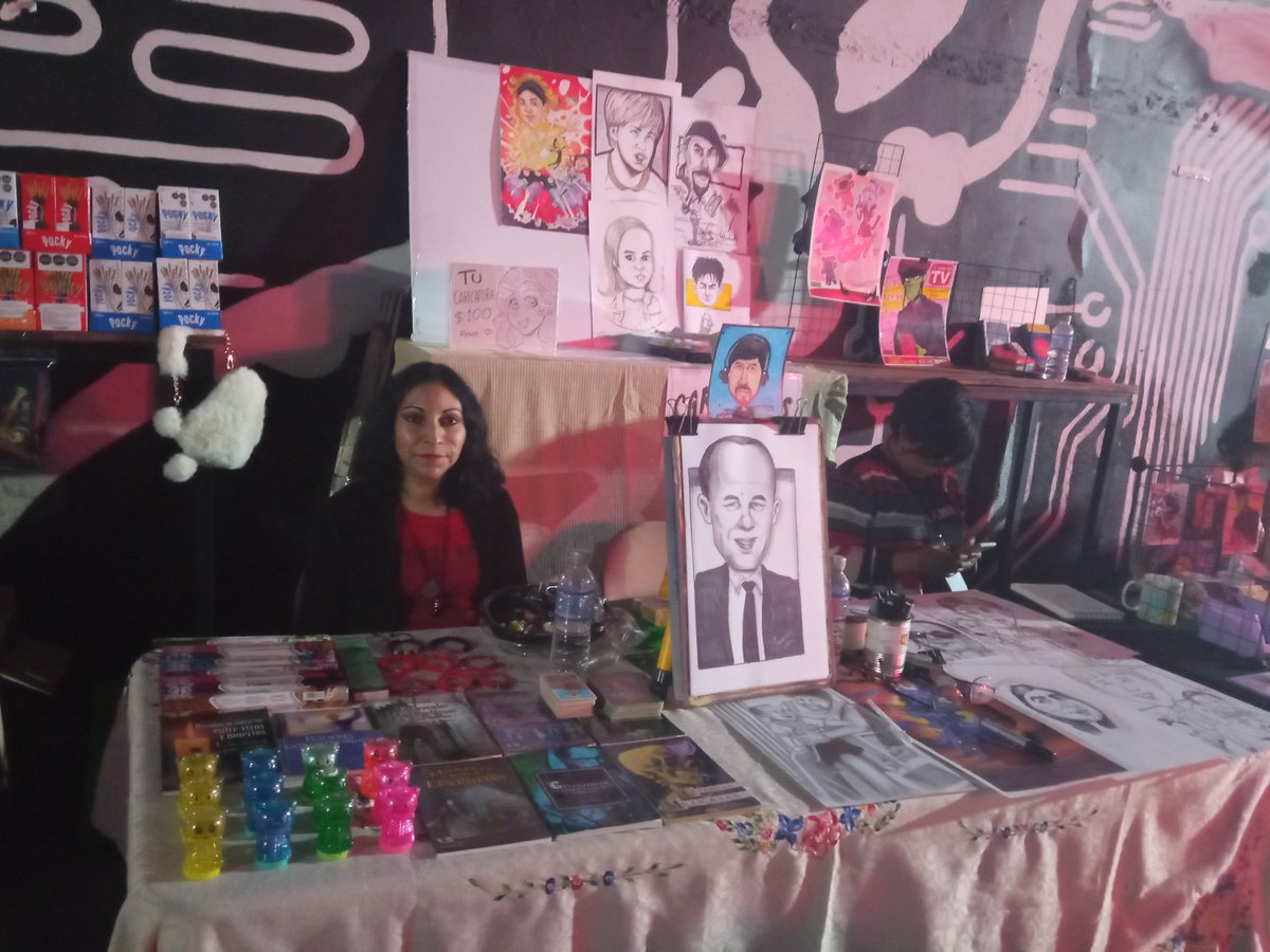 chiomomo1981's tweet photo. Los esperamos! #HauntedMarket Padre Mier 867 Pte. A dos cuadras de la Purisima π https://t.co/47tHbONurD