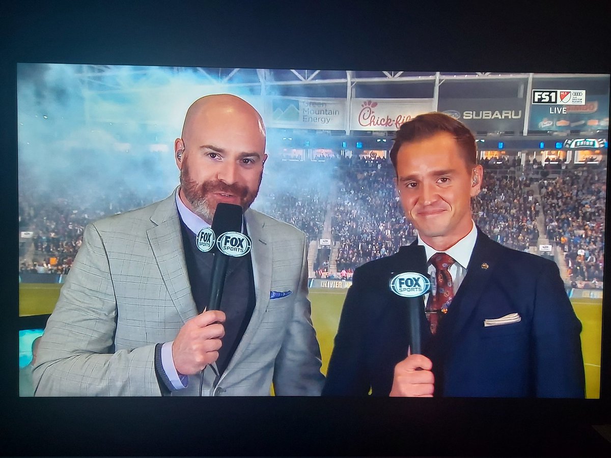 EdwinGames4's tweet photo. Oh snap Fox Crew is in the house shocking lol
#Doop vs #NYCFC
#UniteToWatch https://t.co/OsubBxufnJ