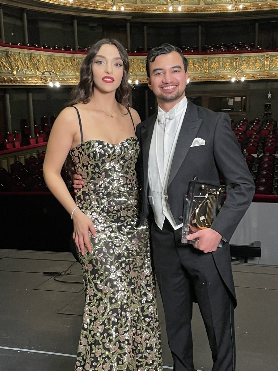 AndreaBuring's tweet photo. @operaliacomp 2022: Congratulations to soprano Juliana Grigoryan and tenor Anthony León! https://t.co/rAJj9RCfv2