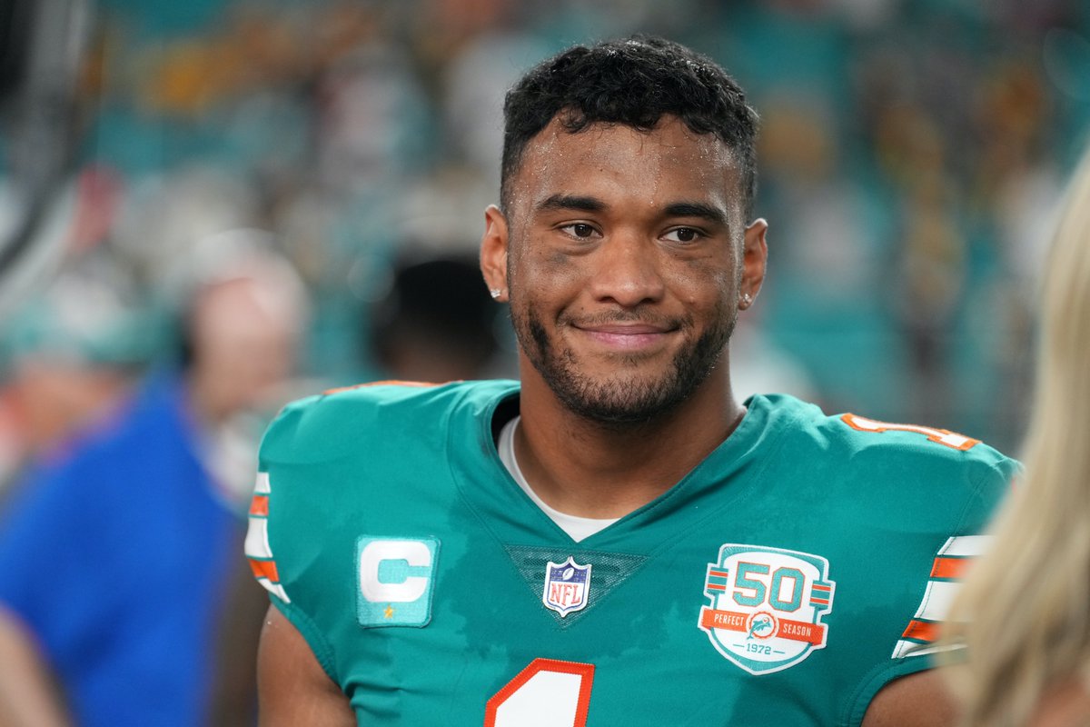 NFLonCBS's tweet image. Highest Passer Rating this season

Tua Tagovailoa            112.7
Patrick Mahomes       109.5
Josh Allen                     109.1