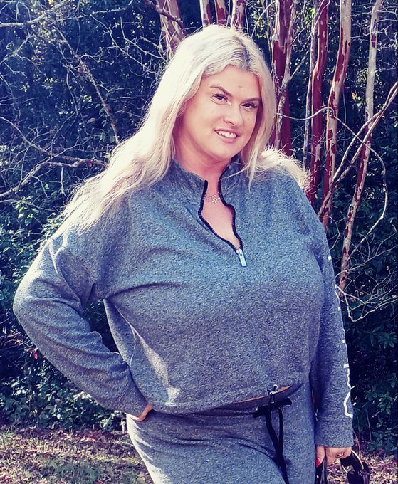 Happy weekend! Hope you all are having a great Sunday! https://t.co/MEutRxvm6D<a href="/tag/vegas"class="tags"><span>#vegas</span></a><a href="/tag/throwback"class="tags"><span>#throwback</span></a><a href="/tag/clips4sale"class="tags"><span>#clips4sale</span></a><a href="/tag/postavn"class="tags"><span>#postavn</span></a><a href="/tag/c4spa"class="tags"><span>#c4spa</span></a>