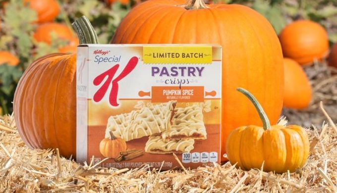 MarkHamill's tweet photo. It's not Halloween until I try the #PumpkinSpice version of everything! 😋 https://t.co/2h9KF8jFoW
