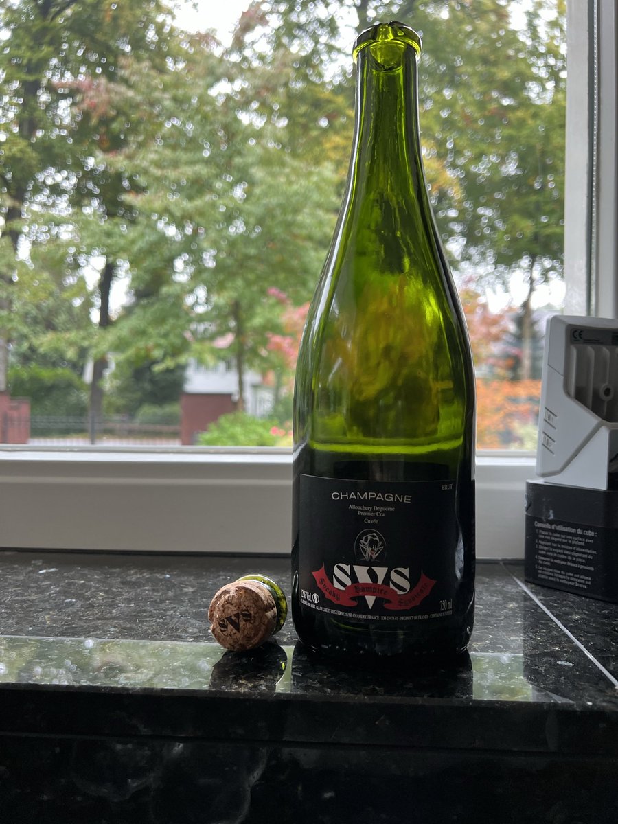 loved the champagne, keep up the good work <a href="/SVSNFT/">Sneaky Vampire Syndicate</a>