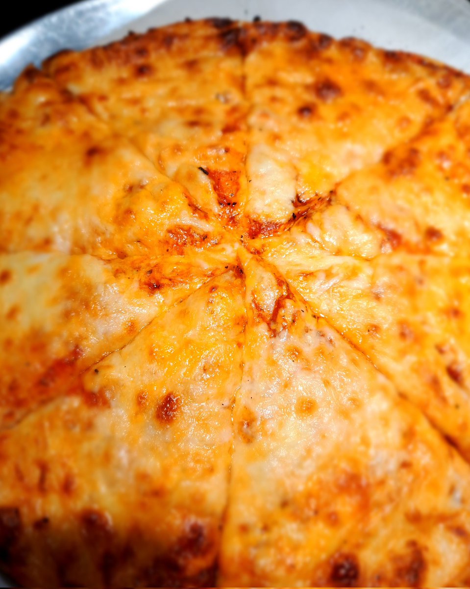 𝑯𝒐𝒕 𝑪𝒓𝒐𝒔𝒔 𝑩𝒖𝒏𝒔 of steel tweet media