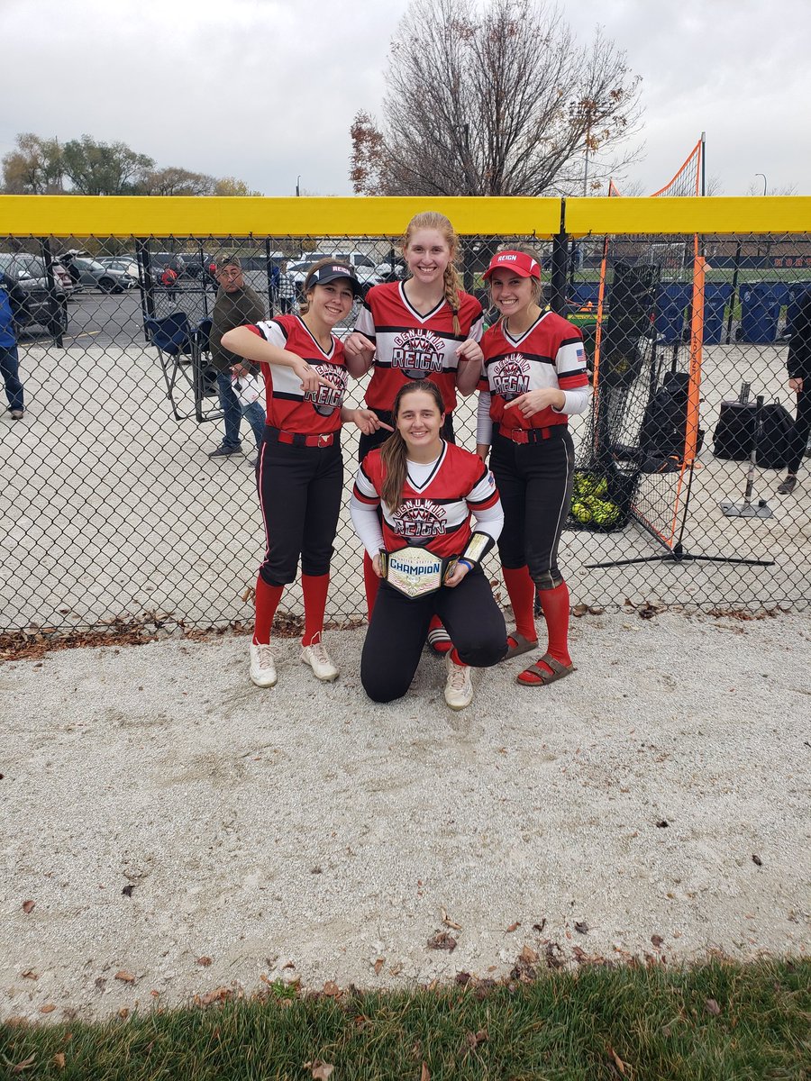 1 single, 2 home runs, and to round it out 8 RBIs in two games today. Ella is always ready to make it reign on GameDay!