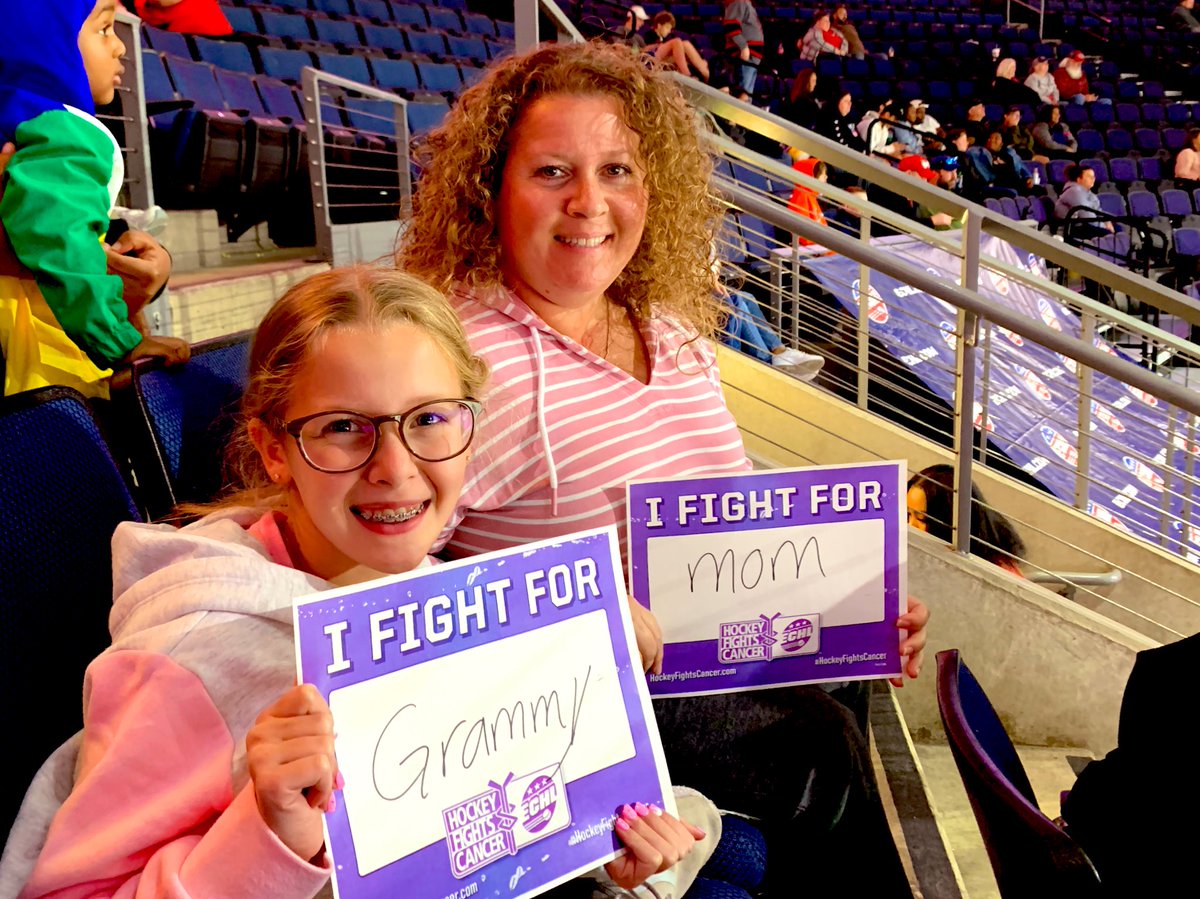 Tina Cervantes tweet media