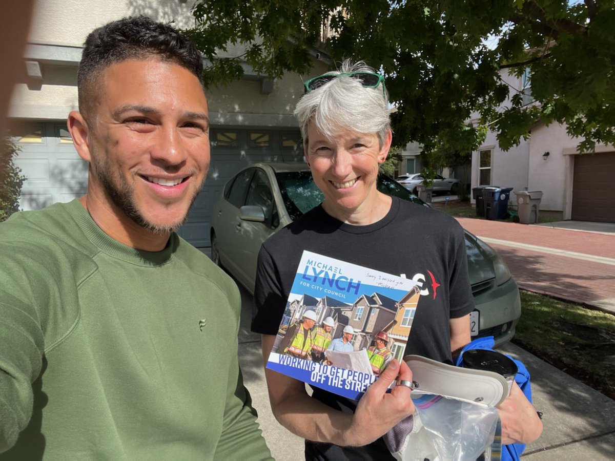 Michael4Sac's tweet photo. 9 more days to Election Day! Our community is ready for new leadership &amp; change that systemically prevents the problems. 

#Michael4Sacramento
#Time4Voting
#Time4Change https://t.co/d8orQwnJsy