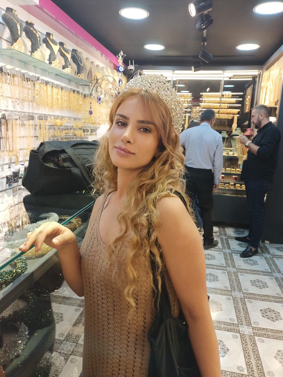 Galerimde bunu buldum uykum kaçtı