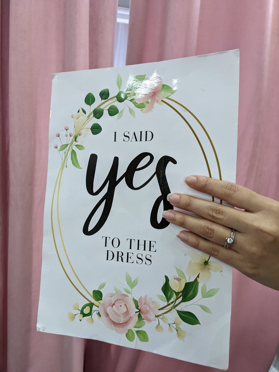ale_maria998's tweet photo. #BridalWeekend dos amigas mías dijeron que sí a sus vestidos de novia🥺💕 amé formar parte de esta experiencia. https://t.co/45yXZMgQtF