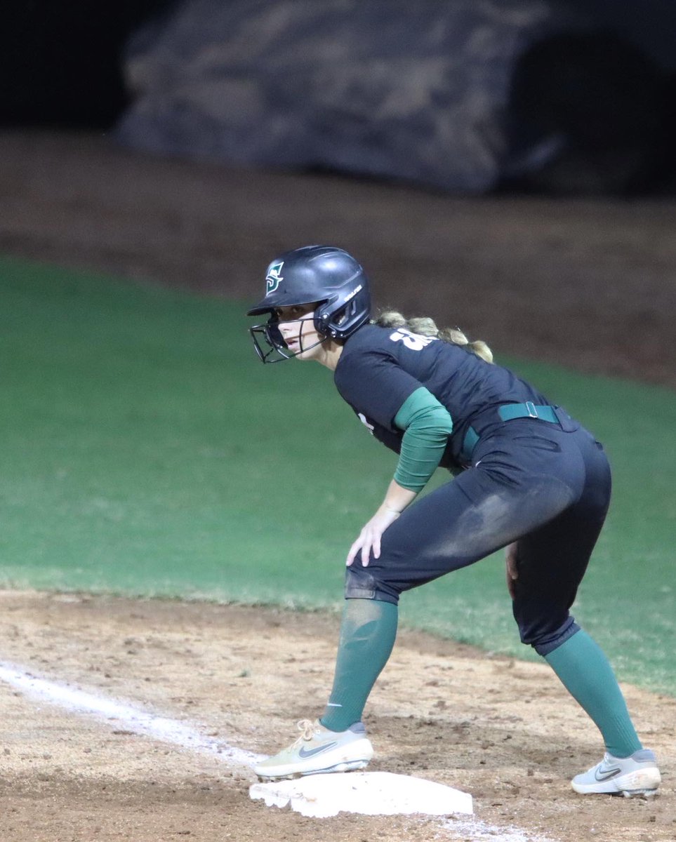 StetsonSoftball's tweet photo. The weekend 🤠 https://t.co/sfRVzcpP7o