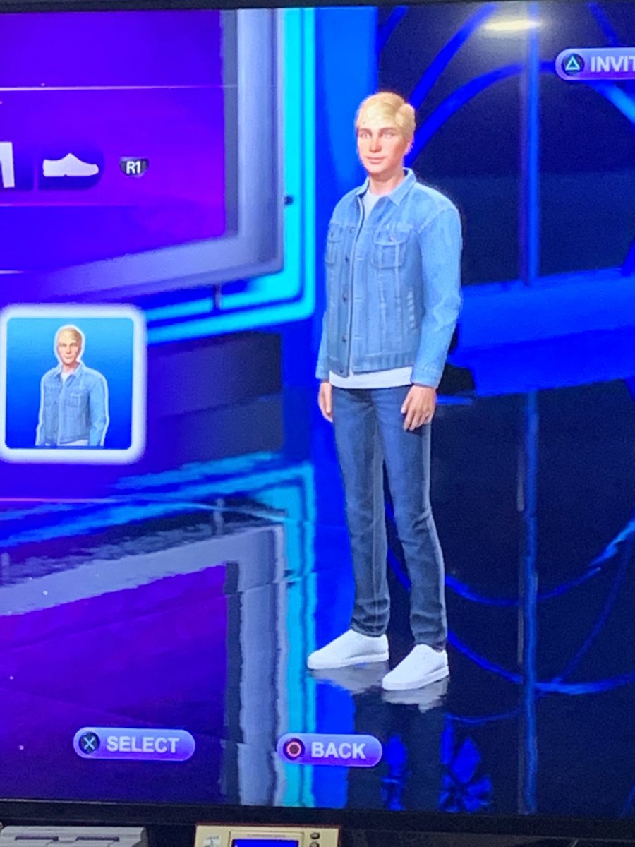 RickyMFV's tweet photo. So apparently @supershayne is a default character in Wheel of Fortune on PlayStation. https://t.co/vkprfYmUkb