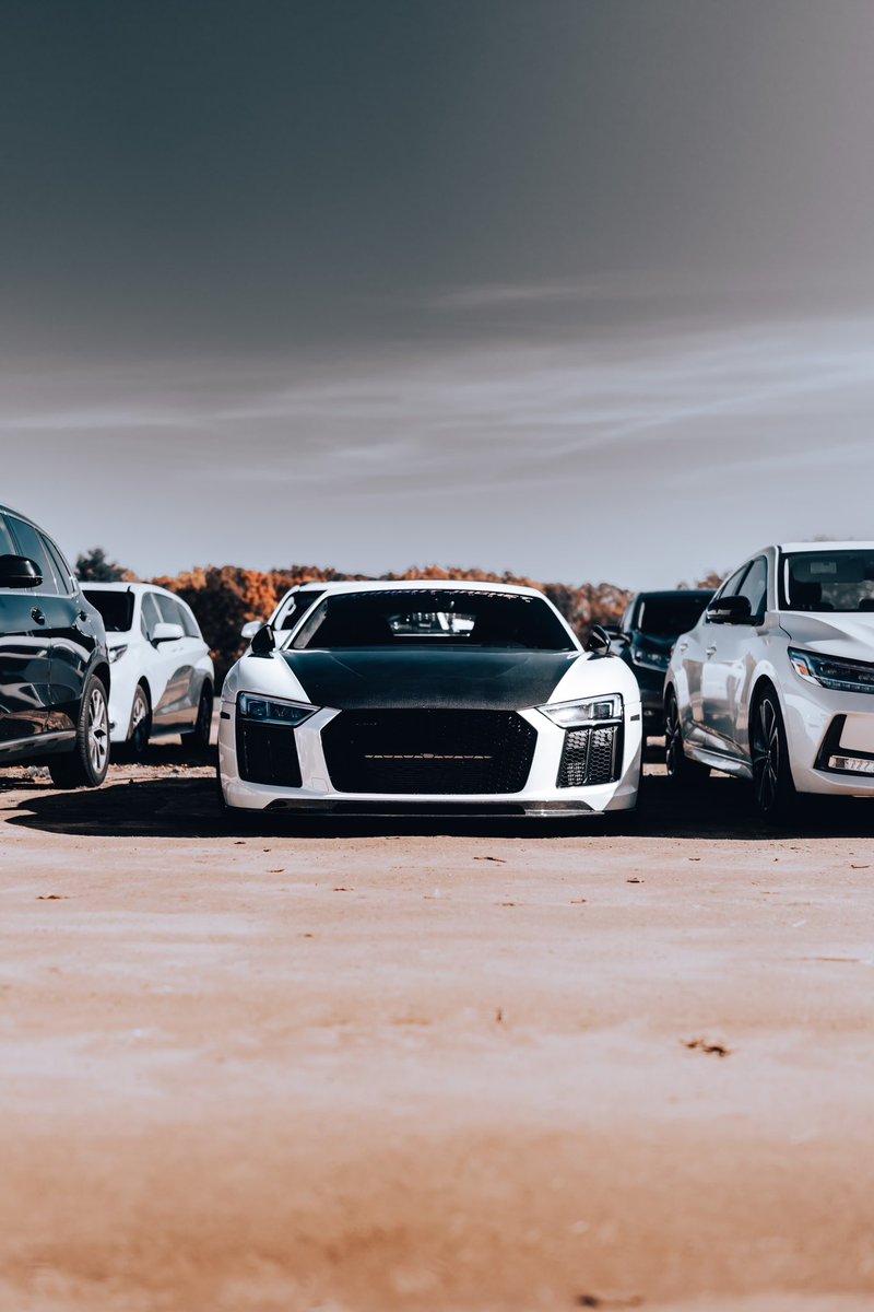 thatsprez's tweet photo. #R8 💫 https://t.co/TjenpQppcl