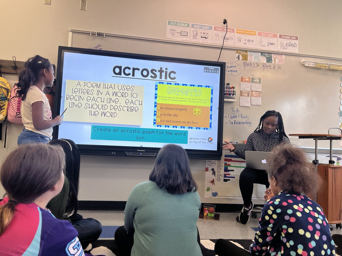 erin_rabon's tweet photo. So proud of my student leaders who are able to lead our vocabulary lesson and facilitate our IRA while upholding the same classroom expectations and keeping students engaged. #5thisbest https://t.co/SuCyeJ7IAK