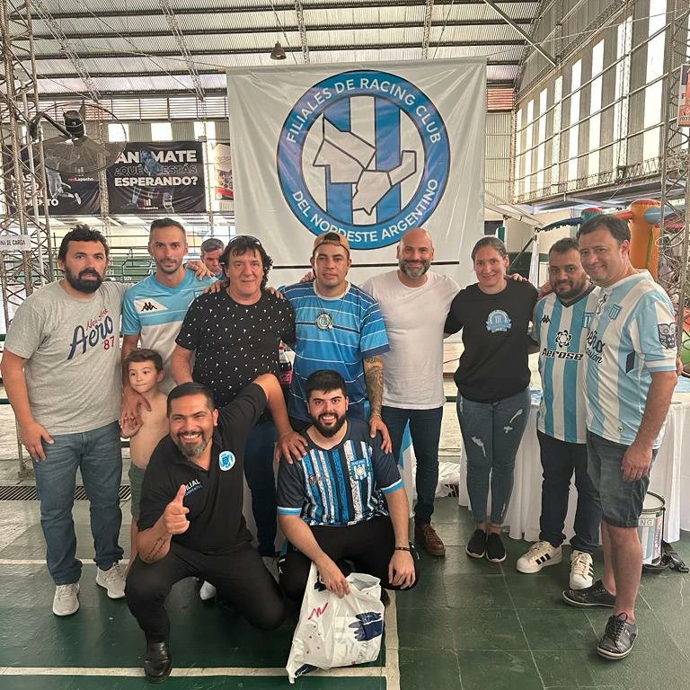 FilialesRacing's tweet photo. HISTÓRICA FIESTA DEL NEA

https://t.co/QuXLH5aBkr

🤍💙
@RacingClub https://t.co/AfjGvsSgw5