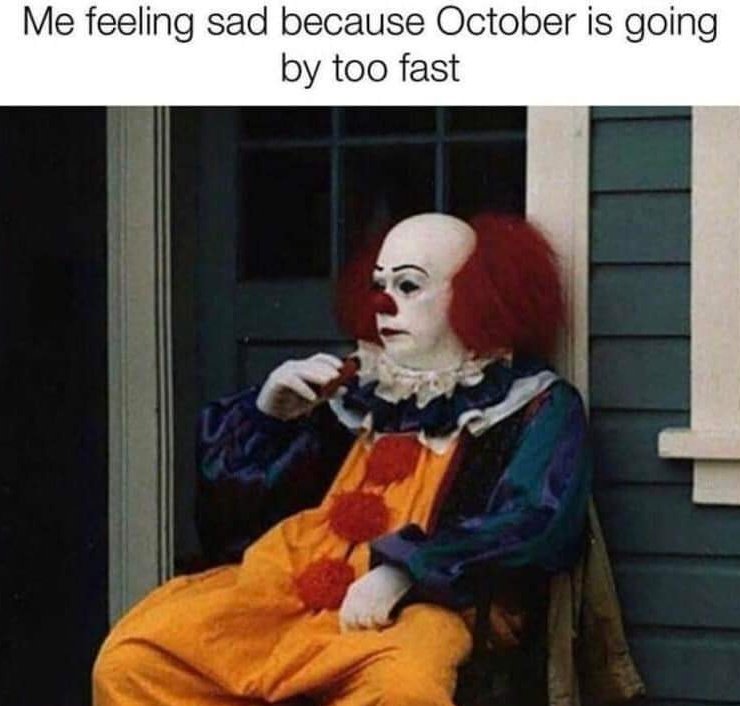 TheDiaryOfRayne's tweet photo. #OctoberGirl #HalloweenEve https://t.co/mOCFpvg0oV
