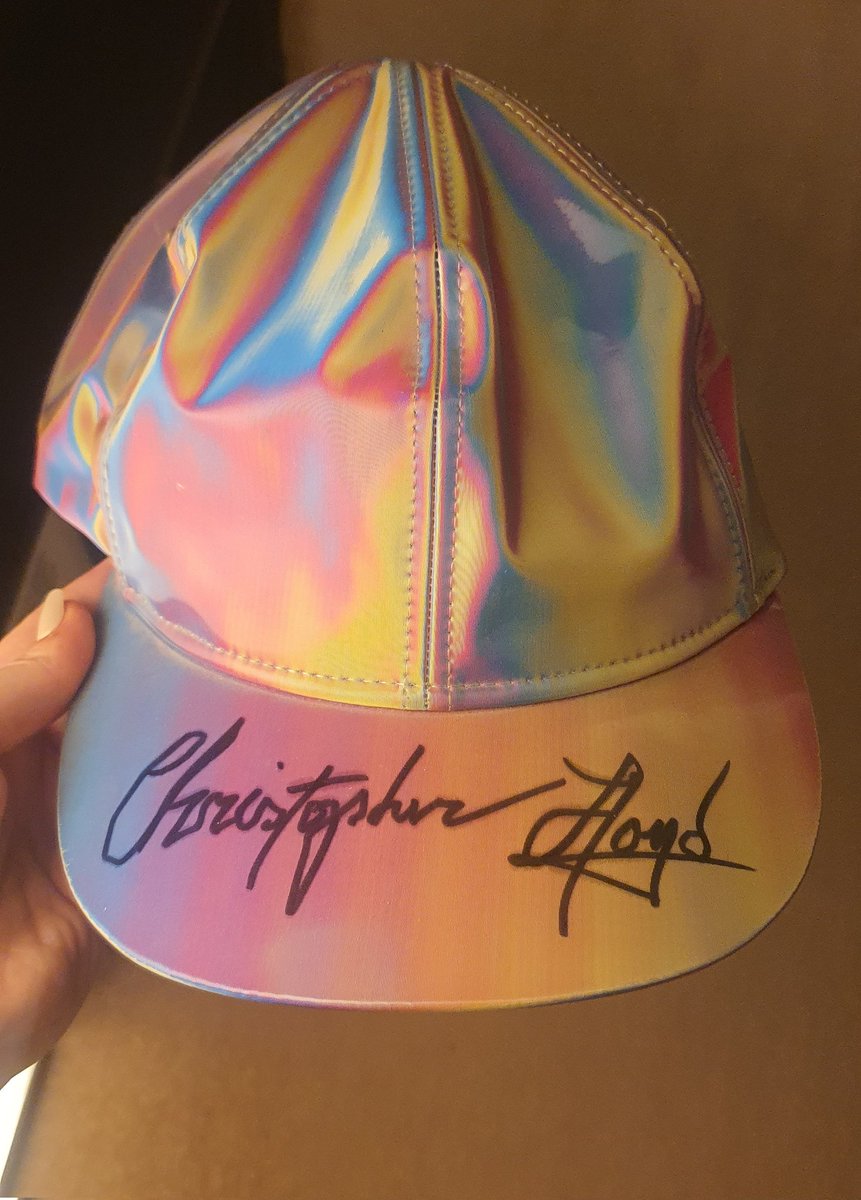 MANY moons ago, when I decided to give up my day-job at @MOO to concentrate on comedy full-time, one of the parting gifts from the team was a Back to The Future II cap. While hosting Comic Con Brussels with @MattHighton this weekend, one of our guests signed it. Great scott!!!