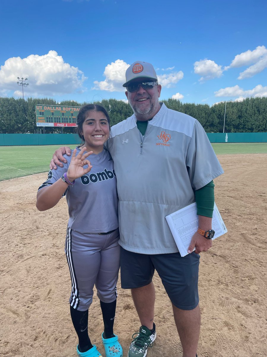Uncommitted 2024 C/INF @DesiHernandez9 had a great time at the <a href="/UTD_Softball/">UTD Softball</a> camp today!