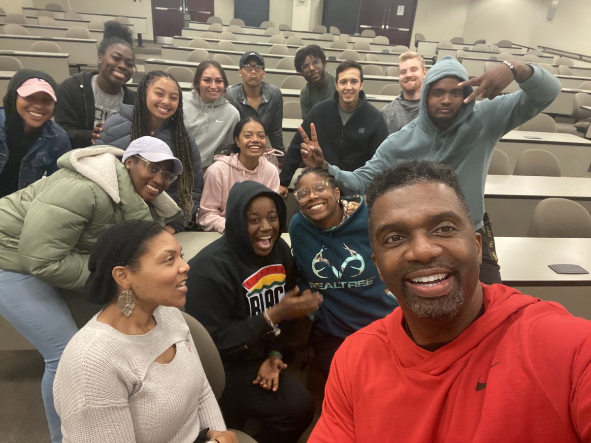 MauriceLLawson's tweet photo. Hey, Hey, Hey Hayyyy-Vallaaay! The past few FCA events have been 🔥. Help us fan the flame-each Thursday on campus, connect with MVSU’s FCA ministry. ⁦@FcaMvsu⁩ ⁦@MVSUDevilSports⁩ ⁦@MVSUDEVILS⁩ ⁦@MvsuWBB⁩ ⁦@MSValleyFB⁩ ⁦@MVSUBaseball⁩ https://t.co/Zc0rULNuCQ