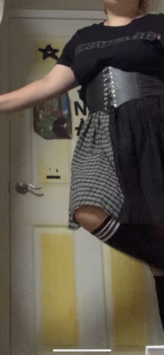 popp_ranb00's tweet photo. I got my phone taken away (again) but here some of the outfits I slayed while gone https://t.co/V3ht5jxkcl