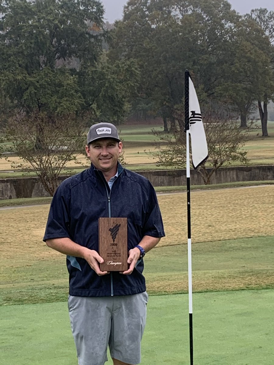 Hoover Country Club tweet media