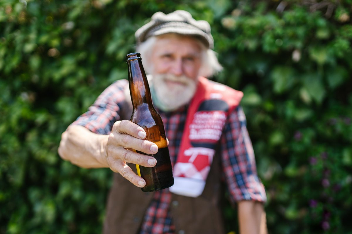 benrubenstein's tweet photo. My latest podcast story--a fictional one--considers a new hypothetical pandemic in which young adults instead of the elderly are most vulnerable. See how the geezers would take over in this morbid and spooky story. #HappyHalloween, friends!  https://t.co/D6lQTJRhRX https://t.co/ziWWgg2SBp