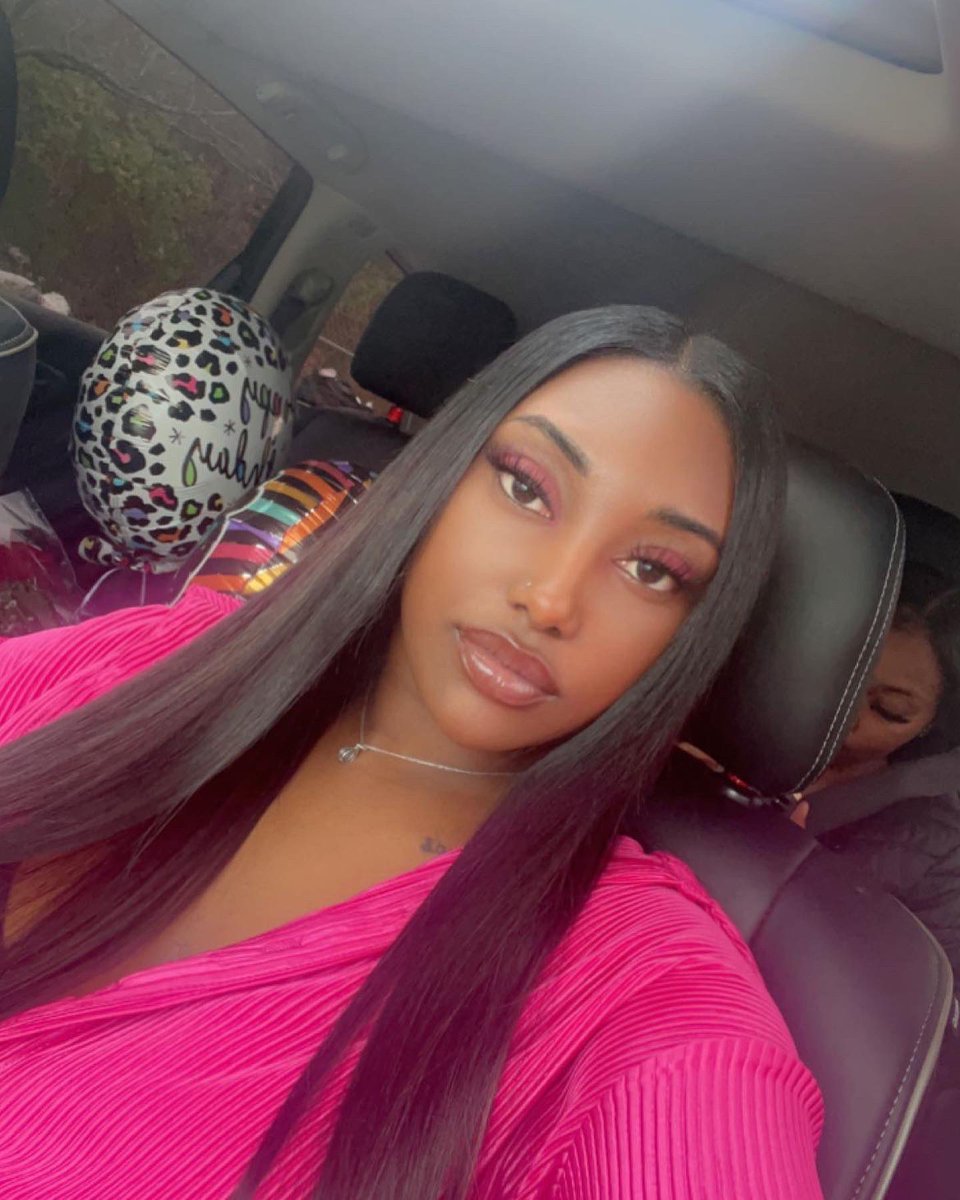 Marzellyy's tweet photo. Happy birthday to my pretty ass 💗💗 #23SHIT #Scorpioszn https://t.co/F597NeOCBr
