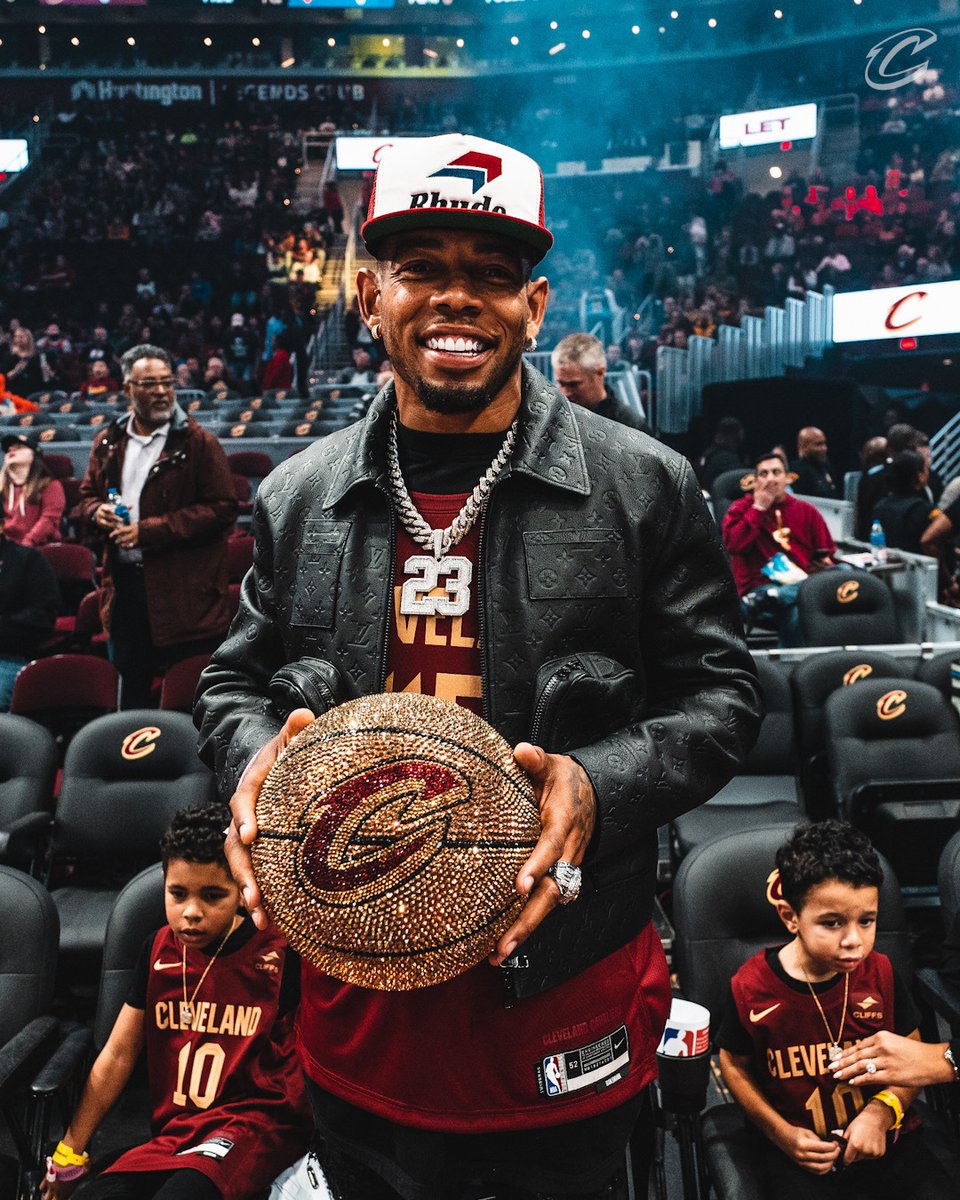 https://pbs.twimg.com/media/FgWY1ShWAAIKACk.jpg Knicks 108, Cavaliers 121: Play-by-play, highlights and reactions