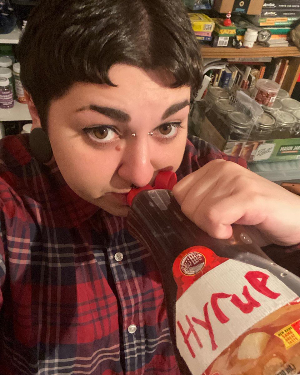 DominiqueIRL's tweet photo. @andymilonakis it’s uncanny honestly #andymilonakis https://t.co/7JThWEf4Im