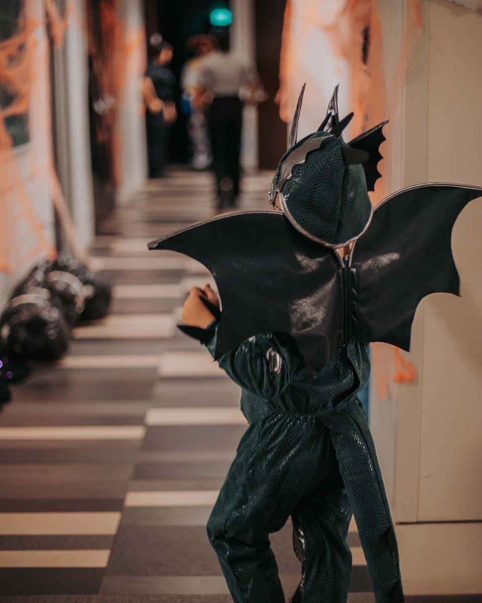 WestminsterPDCA's tweet photo. We had a great time at @cityofwestminstercaโs Trunk or Treat event! Thanks to everyone who stopped by our haunted hallway ๐ป we loved meeting all of you and seeing your awesome costumes! ๐ #WPD47
#halloween #trunkortreat #fun #october #costumes #community #orangecounty #spooky https://t.co/mhgWhQF2yZ