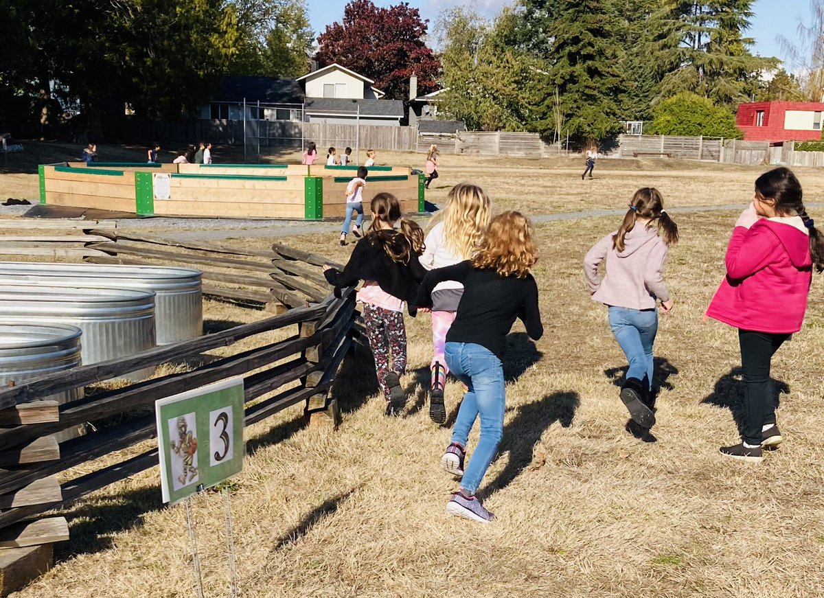 So thankful for the sunshine as we ran our Monster Dash <a href="/deltasd37/">DeltaSchoolDistrict</a> #getoutside