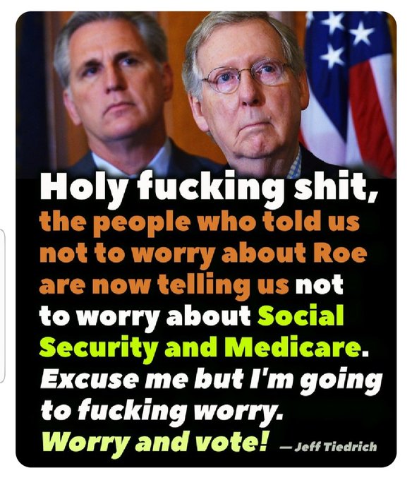 jules1327's tweet photo. JOIN ME FOR A MONDAY "FIGHT FOR DEMOCRACY" MEET &amp; GREET!!!🎉🍸🎇💥🥳🌊

Let's build the blue wave and and maintain our freedom!!  Connect with like minded Democrats and let your voice be heard.

❤️+🔁+🗣️+👣

We are STRONGER TOGETHER!!!  We can do this!! #UNITE #VOTEBLUE💙🌊💥🥳🌊 https://t.co/3hACaKlq3S