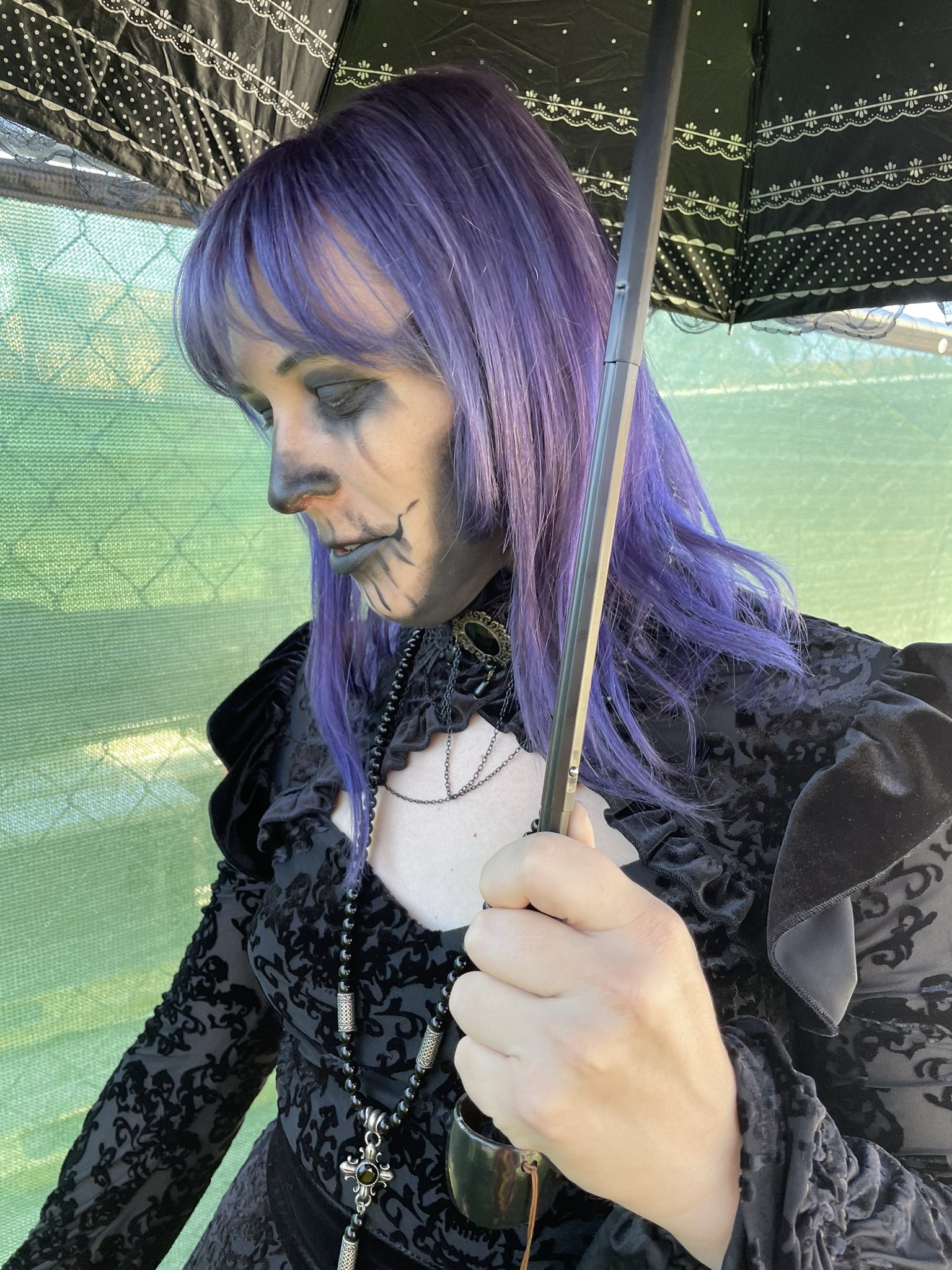 TW Pornstars - 1 pic. 🖤🏳️‍⚧️🖤Gwyndoline Moon🖤🏳️‍⚧️🖤. Twitter. I went out for a walk💀. 10:30 PM