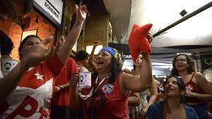MarianoSaravia7's tweet photo. En este momento, se está empezando a juntar gente en las principales ciudades de Brasil🇧🇷🇧🇷🇧🇷. Es un freno al fascismo. No solo al de Bolsonaro, también al fascismo argentino (Bullrich, Milei, Espert y compañía) https://t.co/VslkssCVzL