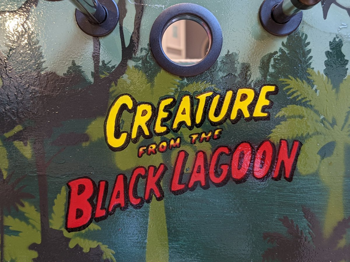 GeneticsMatt's tweet photo. Okay but has your fiancé ever designed, built and painted a custom Creature from the Black Lagoon foosball table for you?
.
#CreatureFromTheBlackLagoon #UniversalMonsters #ClassicHorror #Halloween https://t.co/5WeRtAMQhL