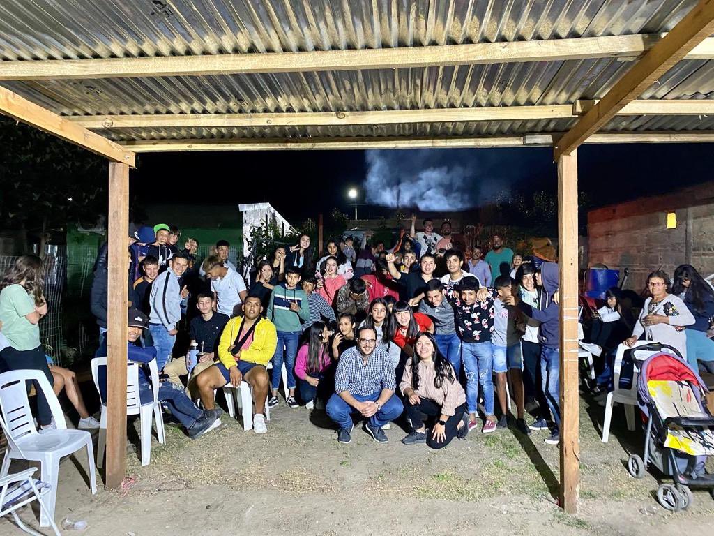 CarlosAlbisu's tweet image. ¡El apoyo de los jóvenes de Salto al Partido Nacional creció más del 87%! ⚪️🔵
El Aire Fresco se siente y los jóvenes de Salto lo demostraron en las 🗳️, nos entusiasma y estamos convencidos que hay mucho futuro 💪🏼