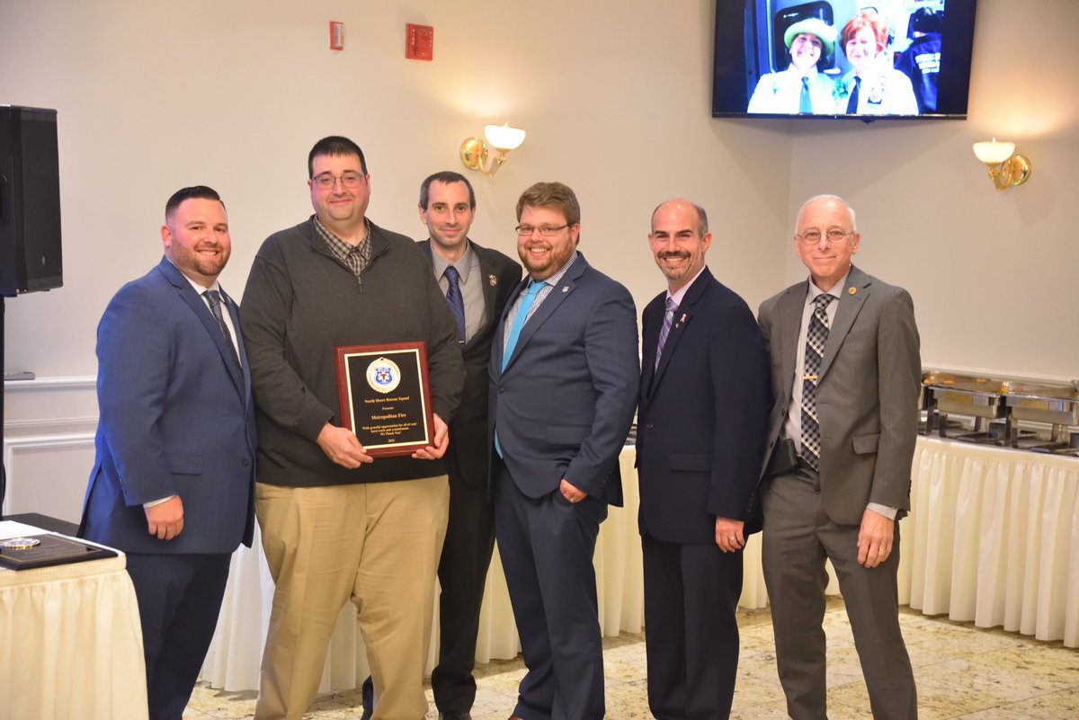 nsrssiny's tweet image. Several years ago, we were going through a difficult time &amp;amp; almost closed our doors. Thankfully, we formed a partnership with @metrofireassoc that allowed us to continue to serve the Staten Isl community. We recognize them during our 50th Anniversary dinner. Thank you!!