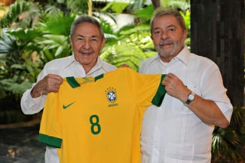 Colina_CTCuba's tweet photo. Solo falta la confirmación oficial pero toda América desde la raíz y el corazón de nuestros pueblos corea: #LulaPresidente2022 
#Cuba https://t.co/HnYLyzhMV3