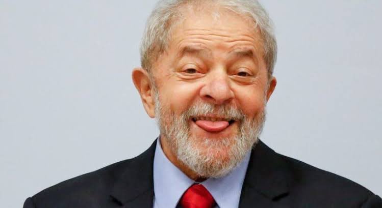 gospelmente's tweet photo. Informamos que, pelos próximos 4 anos, o Brasil será governado por um ex-presidiário!
O ex-presidente, ex-presidiário e líder do maior esquema de corrupção do mundo, Luís Inácio Lula Da Silva venceu as #Eleicoes2022 no Brasil: https://t.co/y30PpogpBe