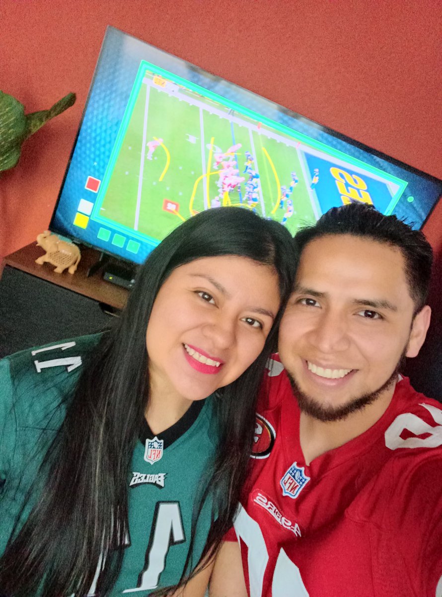 OyeMacehual's tweet photo. #TuPaseCompleto GameDay!!!! @TUDNMEX https://t.co/eUgXOG5Icg