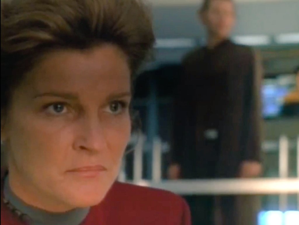 Tanja11091107's tweet photo. #31daysofjc
Day 30 "Collision course!"
Ep. Scientific method
Janeway risks everything to protect and save her crew. https://t.co/uA6AZFfFRO